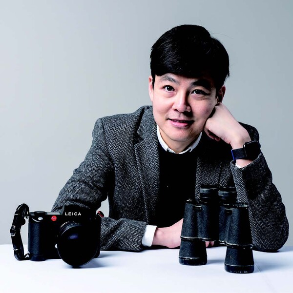 SNS 세상의 허와 실을 알려주는 작가 정연욱(40세)