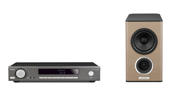 인티앰프 ARCAM HDA SA10(170만원)  +  스피커 오버추어 O302B(178만원)