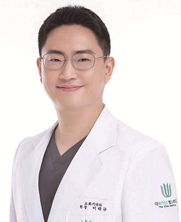 Profile 이태규 •現 더와이즈헬스케어의원 원장 •내시경 세부 전문의 •대한내과학회 정회원 