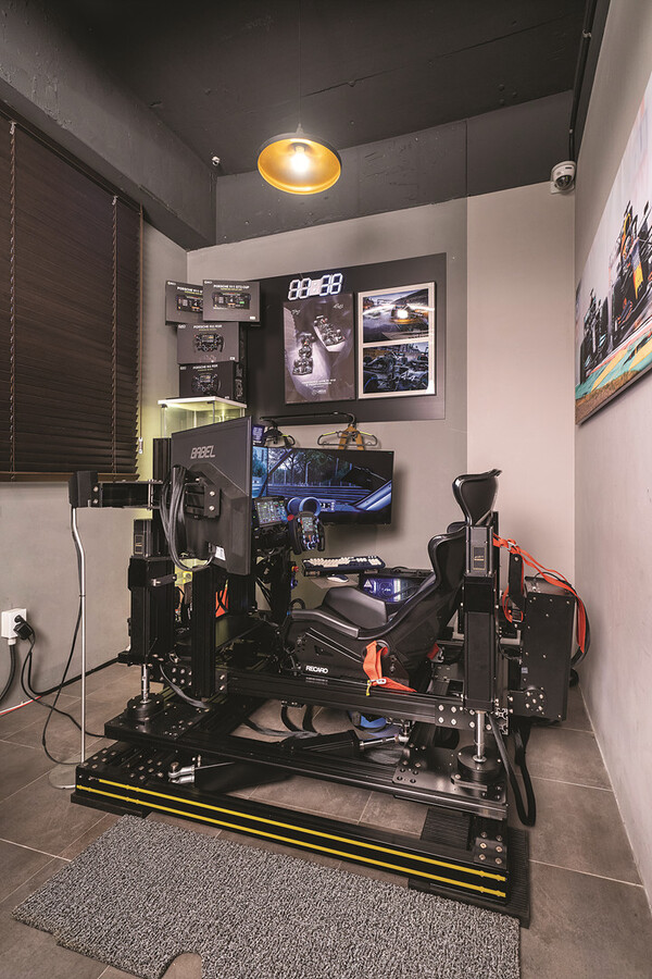 Profile 배재헌•1973년생•차량 디테일링업체 슬릭 CEO