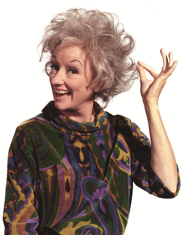 1917 ~ 2012미국•코미디언