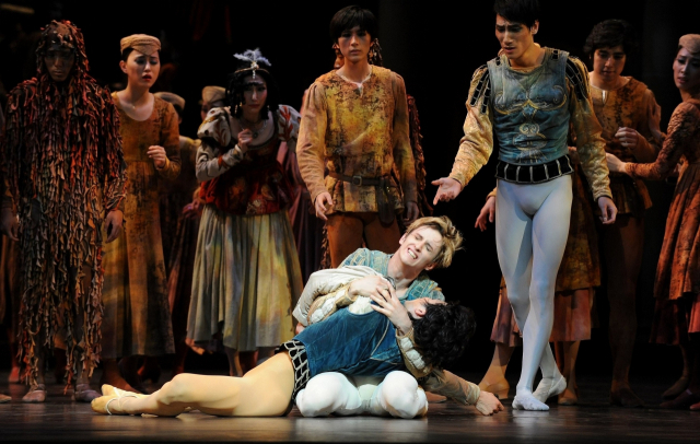 ⓒ 유니버설발레단<br>