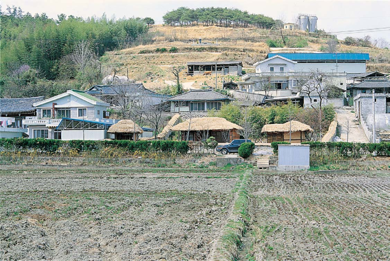 전두환 전 대통령의 생가는 땅의 기가 워낙 세서 행운과 불행을 동시에 전하는 터다.