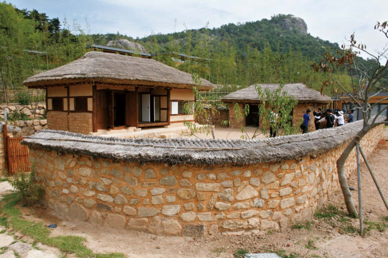 최고 권력의 기운과 살기를 동시에 가지고 있는 노무현 전 대통령의 생가