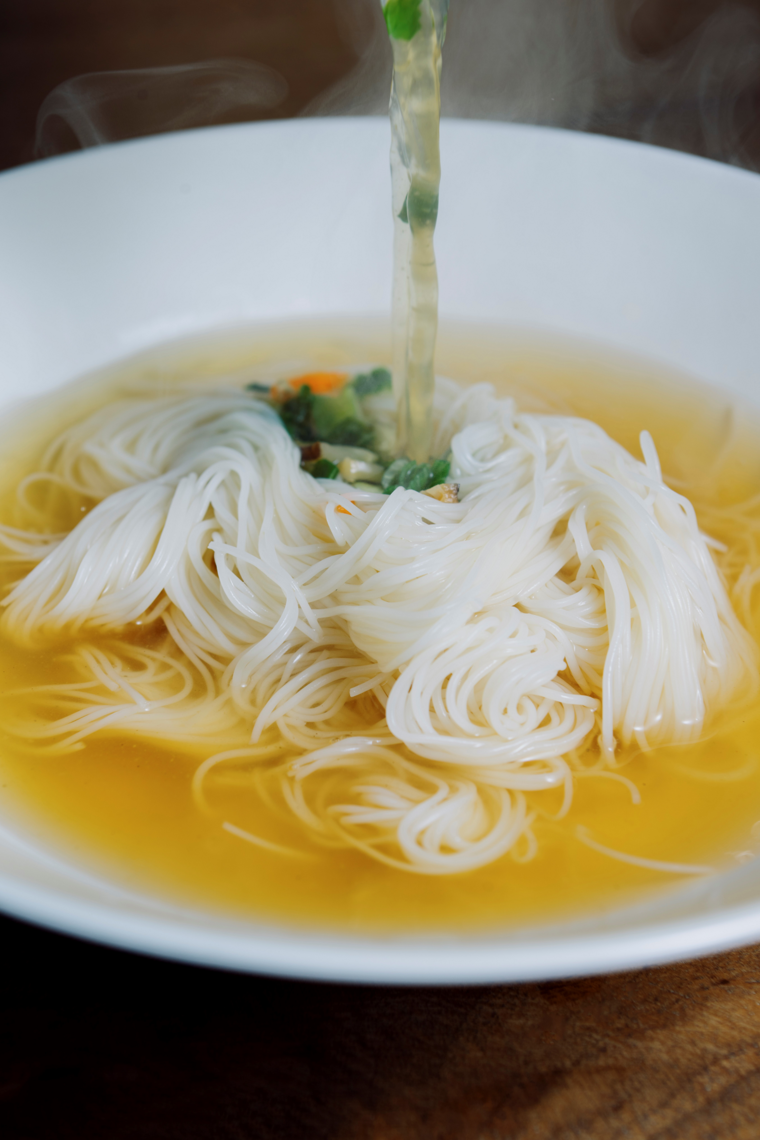 얇은두유면으로 만든 잔치국수.&nbsp;ⓒ풀무원<br>